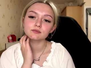 Live webcam model mauritacanfield on Soda Cams