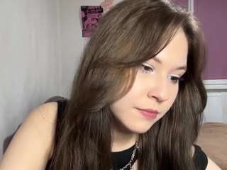 Live webcam model raymondlary on Soda Cams