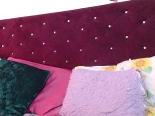 saraanova live webcam show