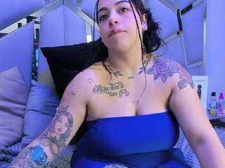 Live webcam model zayrastorm on Soda Cams