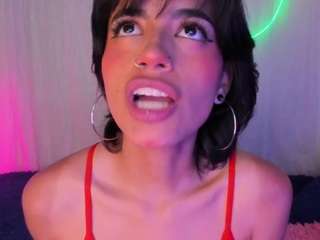 Live webcam model celeste-glow on Soda Cams