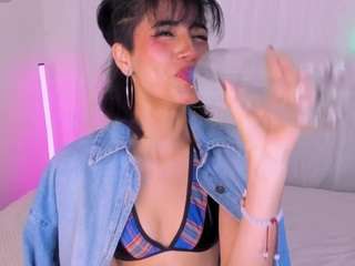 celeste-glow's CamSoda show and profile