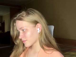 earnestinekarlgaard webcam