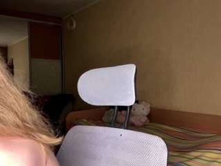 Live webcam model earnestinekarlgaard on Soda Cams