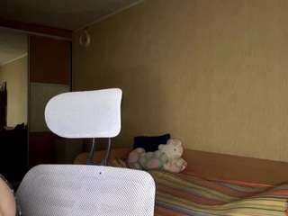 Live webcam model earnestinekarlgaard on Soda Cams