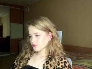 Live webcam model earnestinekarlgaard on Soda Cams