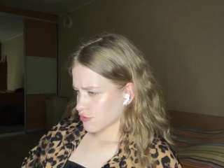 earnestinekarlgaard webcam