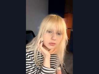 Live webcam model slyviakreatsoulas on Soda Cams