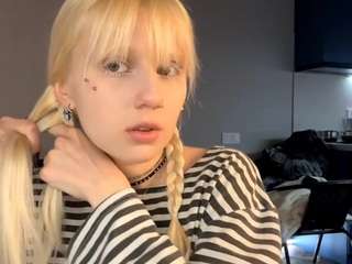 slyviakreatsoulas webcam