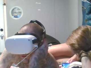 Live webcam model bettertogether444 on Soda Cams