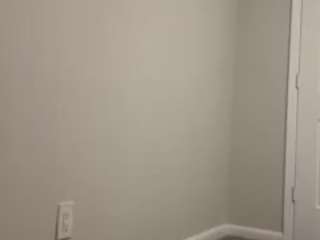 Live webcam model treasurebabii1 on Soda Cams