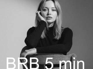 adelinacomerford webcam