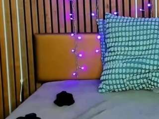 ashleycutiepie live webcam show