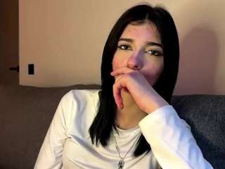 danutaallbert webcam camsoda model stream image