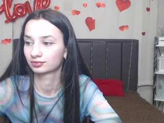 jessicabreeze's CamSoda show and profile