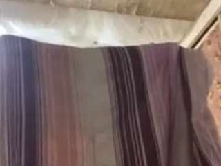 Live webcam model juicyyy18girl on Soda Cams