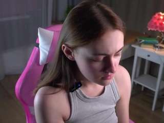 kieshathuney Live Webcam on CamSoda