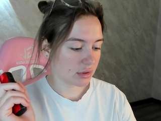 kylara-1 live webcam show