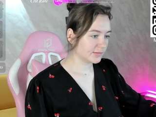 Kylara-1 live webcam show