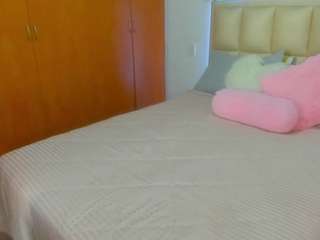 kyleesophia1 live cam profile