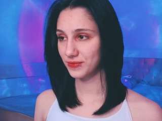 milavey's CamSoda show and profile