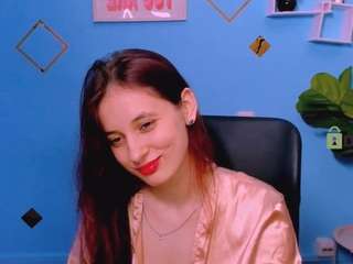 nami-glow live webcam show