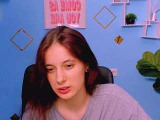 nami-glow live webcam show