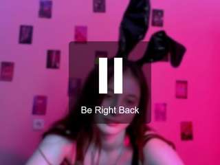nami-glow live webcam show