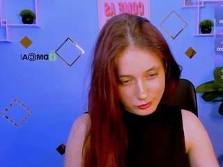 nami-glow live webcam show