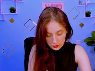 nami-glow live webcam show