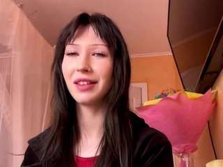 Live webcam model sandrarasbury on Soda Cams