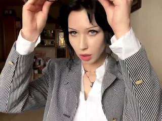 sandrarasbury's CamSoda show and profile