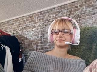 Live webcam model andreabrase on Soda Cams