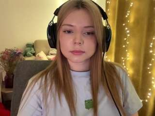 Live webcam model annayokum on Soda Cams