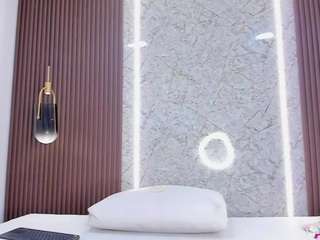 charlotte-howard webcam