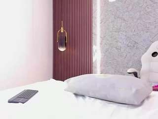 charlotte-howard webcam