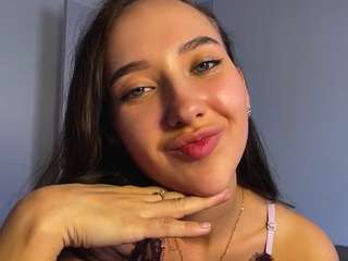 Chinharker's cam show statistics and live stream