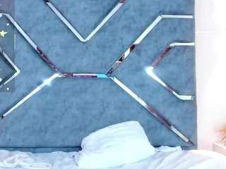 Live webcam model danielacruz-1 on Soda Cams