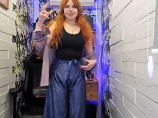 delphinesugg webcam model