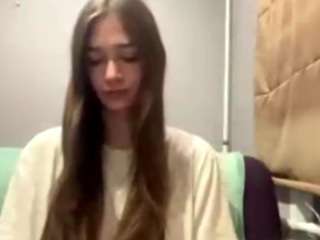 Live webcam model erikahunsaker on Soda Cams