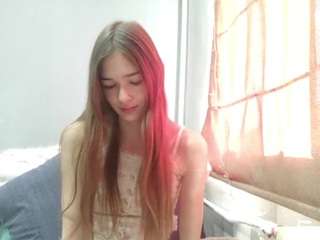 Live webcam model erikahunsaker on Soda Cams