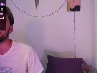 Live webcam model ethereallovers on Soda Cams