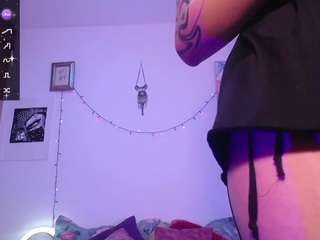 Live webcam model ethereallovers on Soda Cams