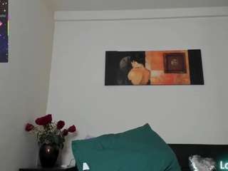 GoldenLunaFantasy live cam preview