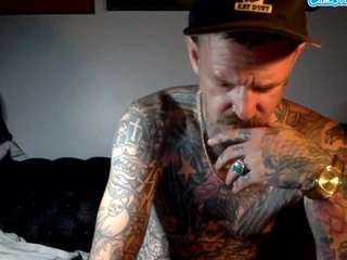 longwalksonthebeach69