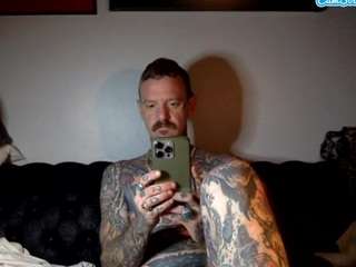 longwalksonthebeach69