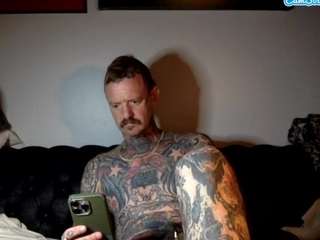 longwalksonthebeach69