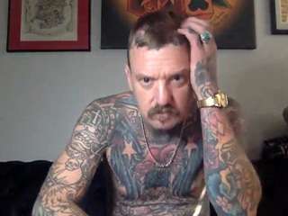 longwalksonthebeach69