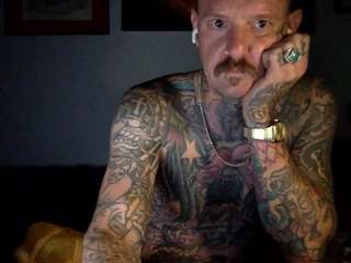 longwalksonthebeach69