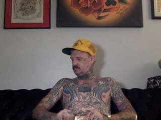 longwalksonthebeach69